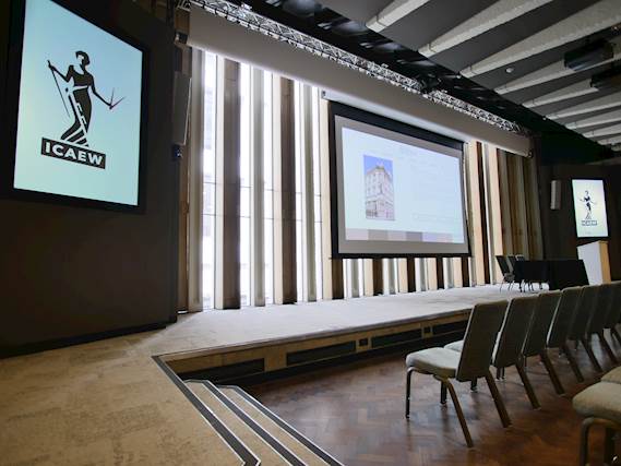 La tecnología AV crea un espacio versátil para eventos en el Gran Salón catalogado como Grado II